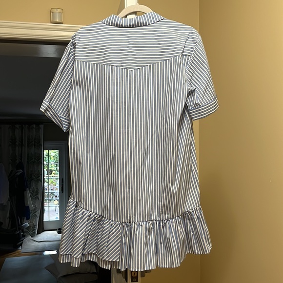 Adorable flowy zara dress - Picture 7 of 7